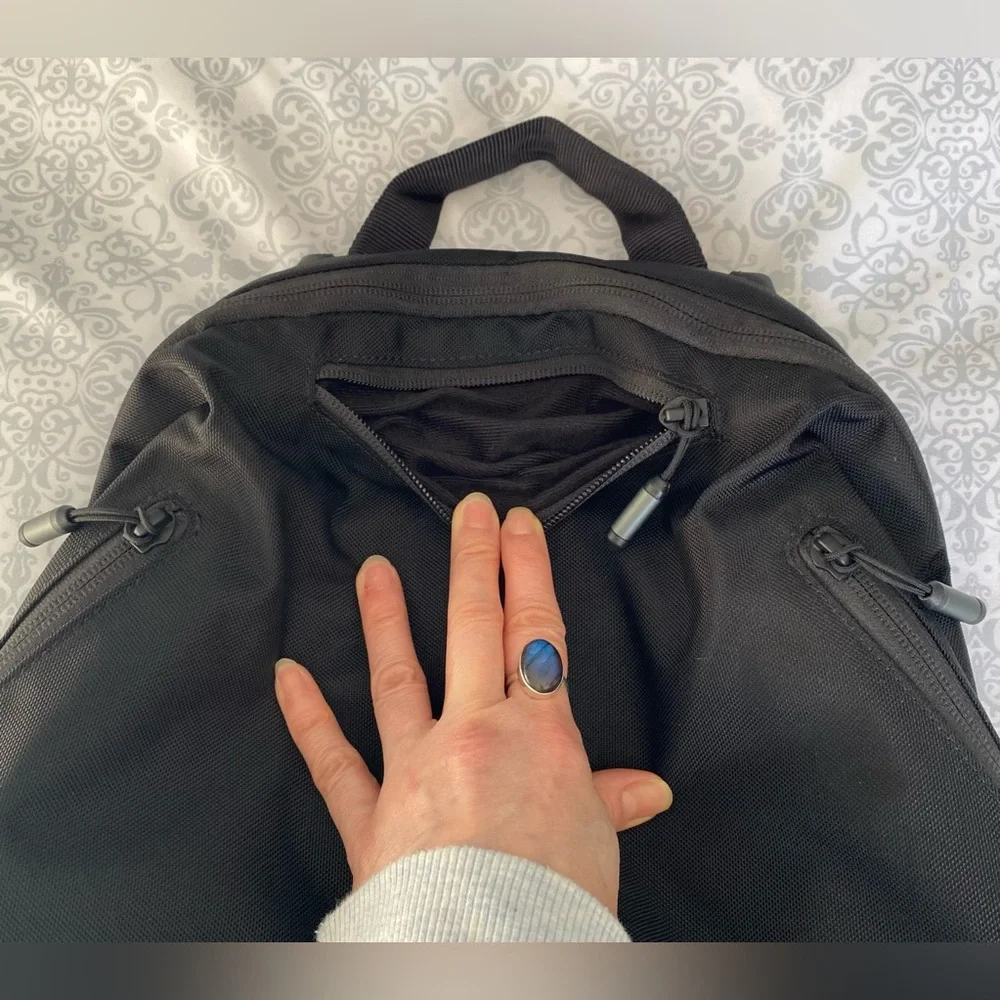 NWOT Ascentials Pro Spire Backpack, Unisex